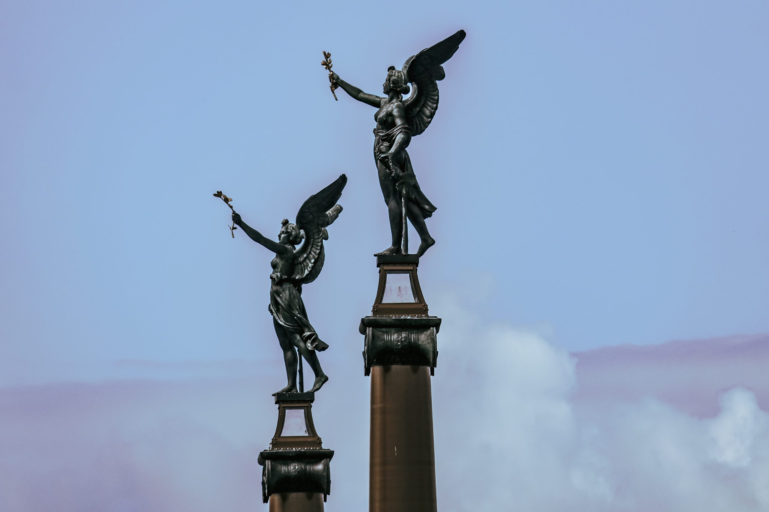 Génies ailés de Bordeaux