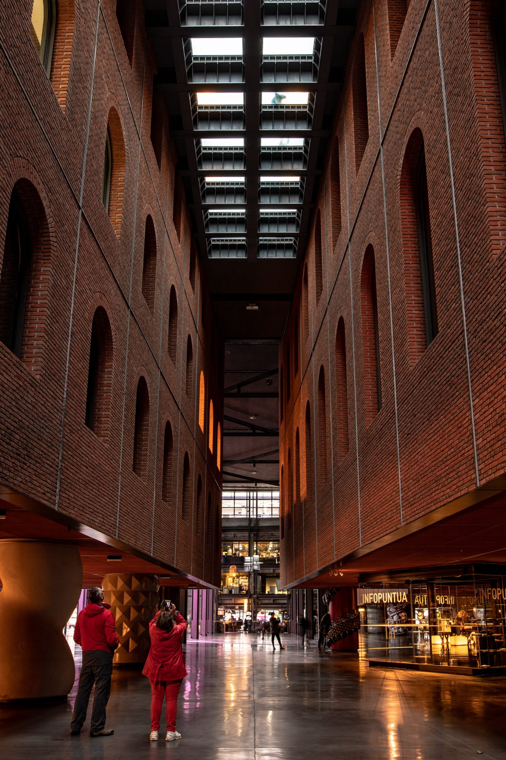 Hall principal de Tabakalera