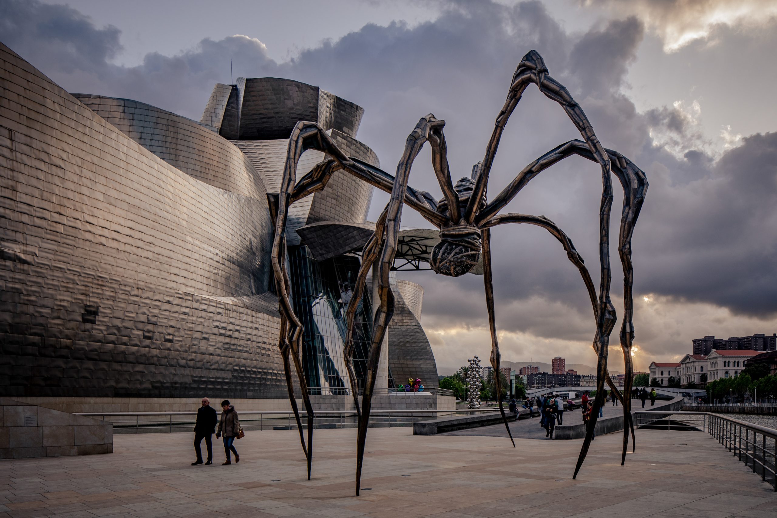 Maman devant le Guggenheim Bilbao