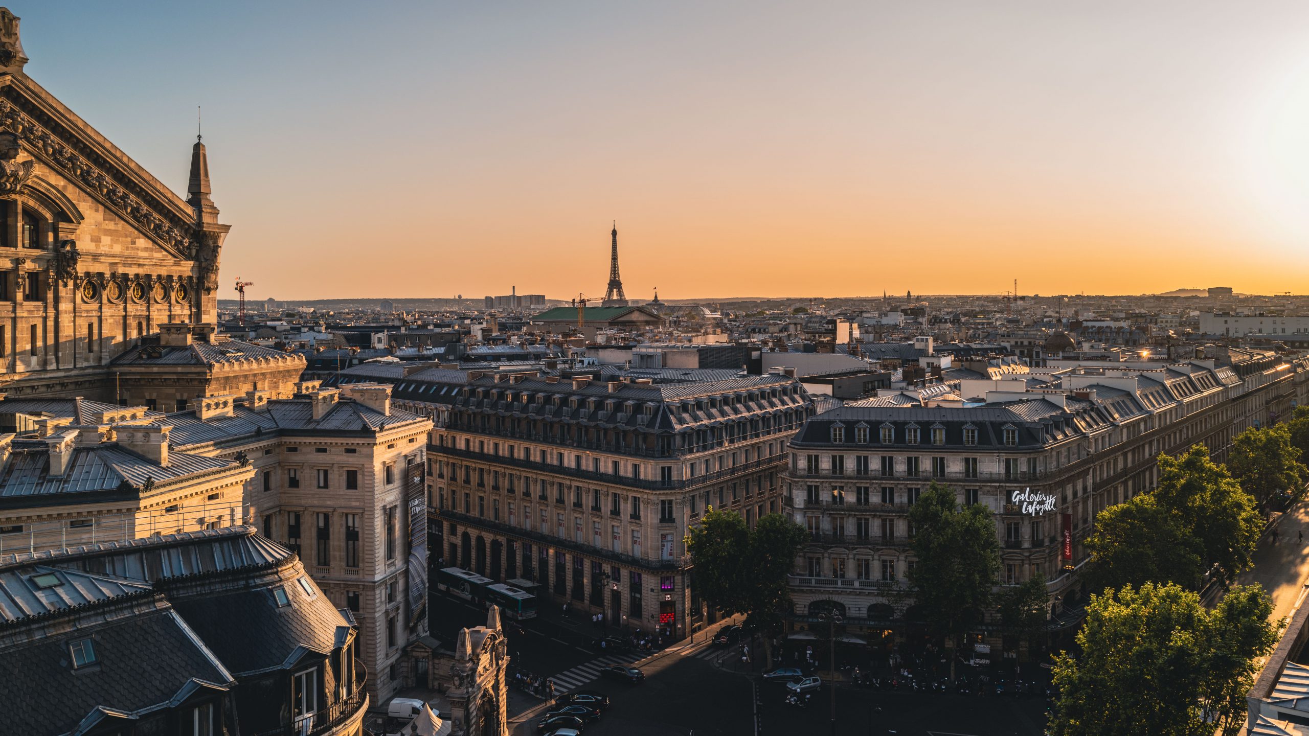 Palais Garnier et Tour Eiffel