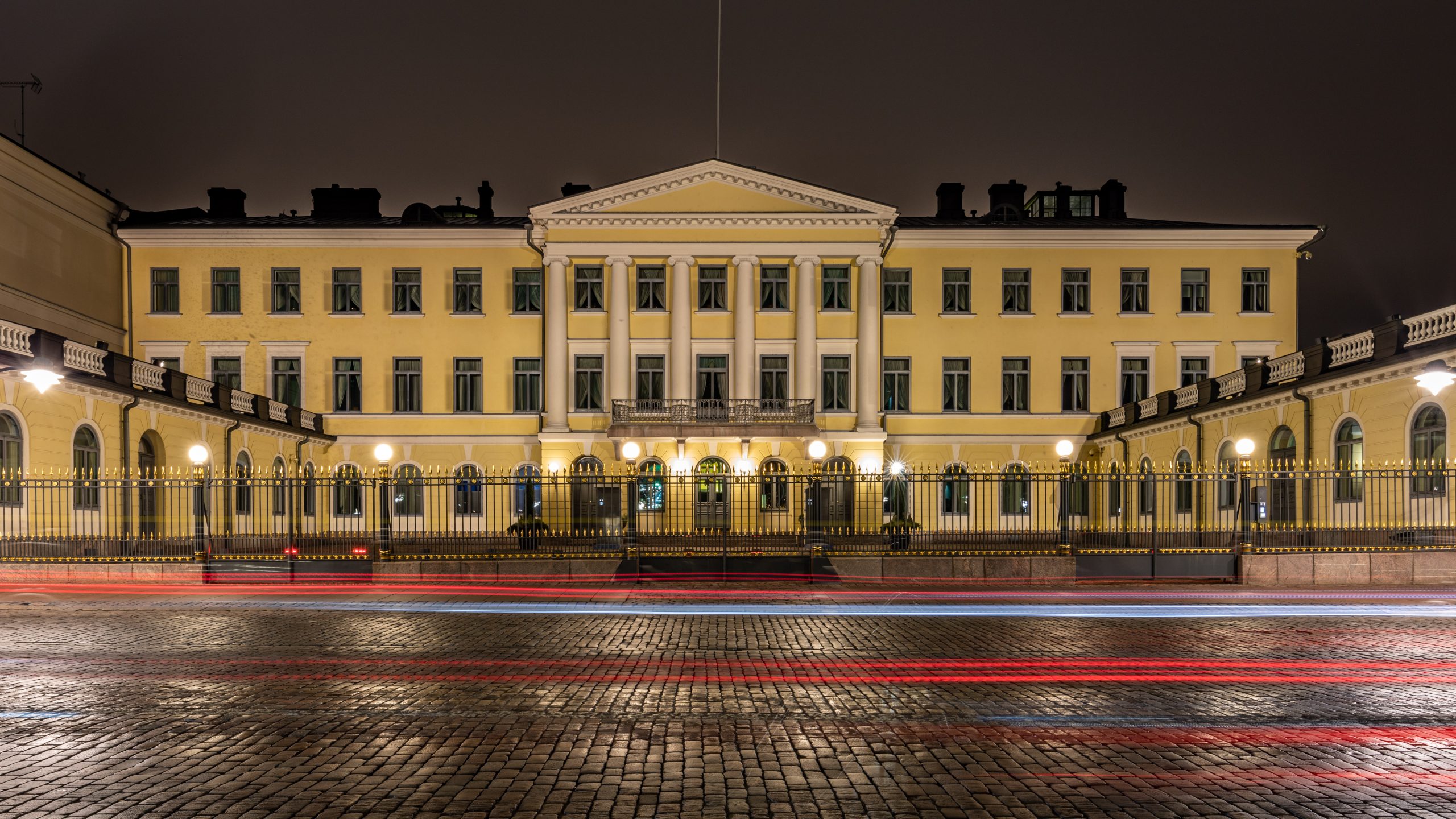 Palais présidentiel d’Helsinki nocturne