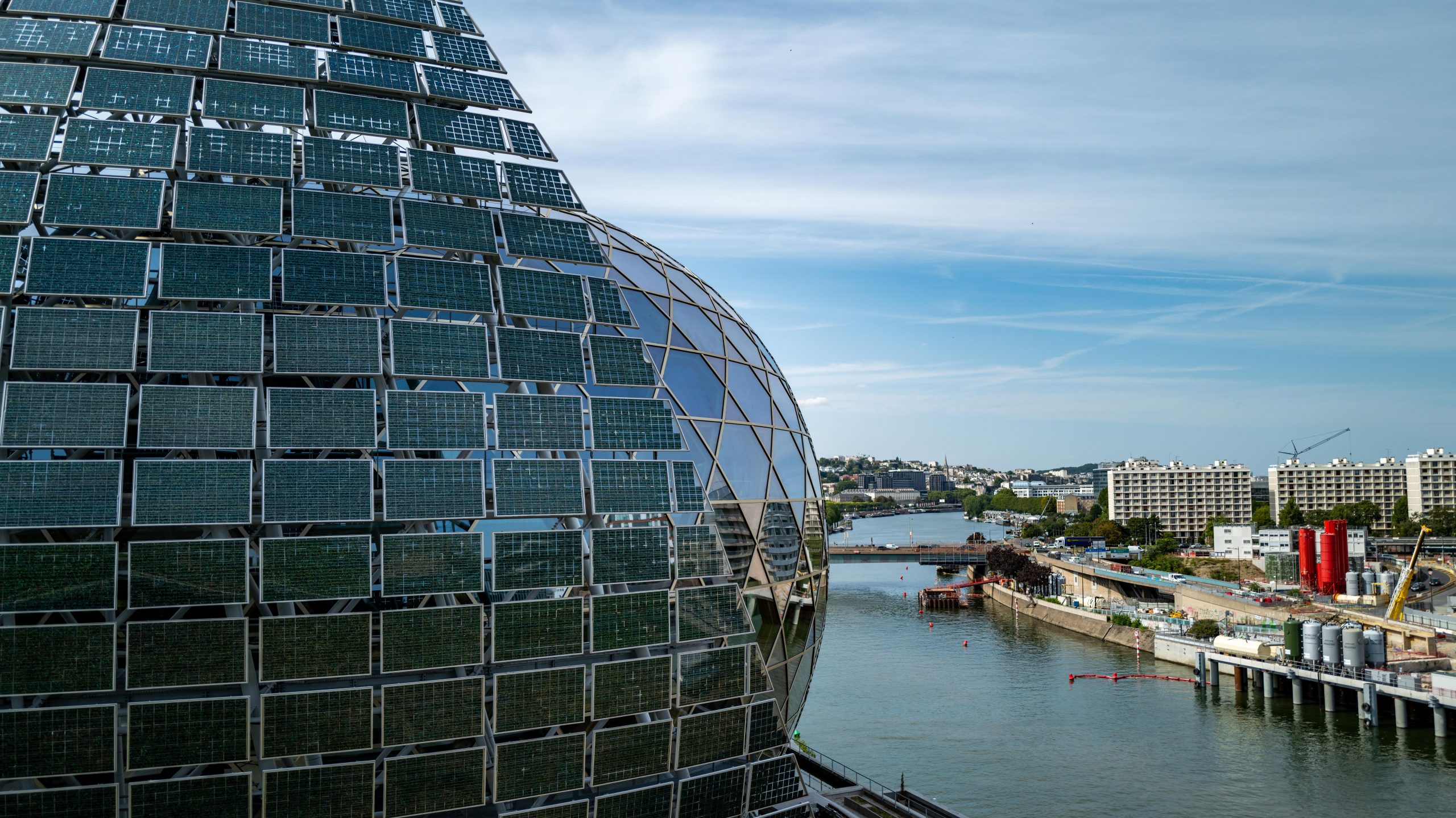 Panneaux solaires de la Seine Musicale