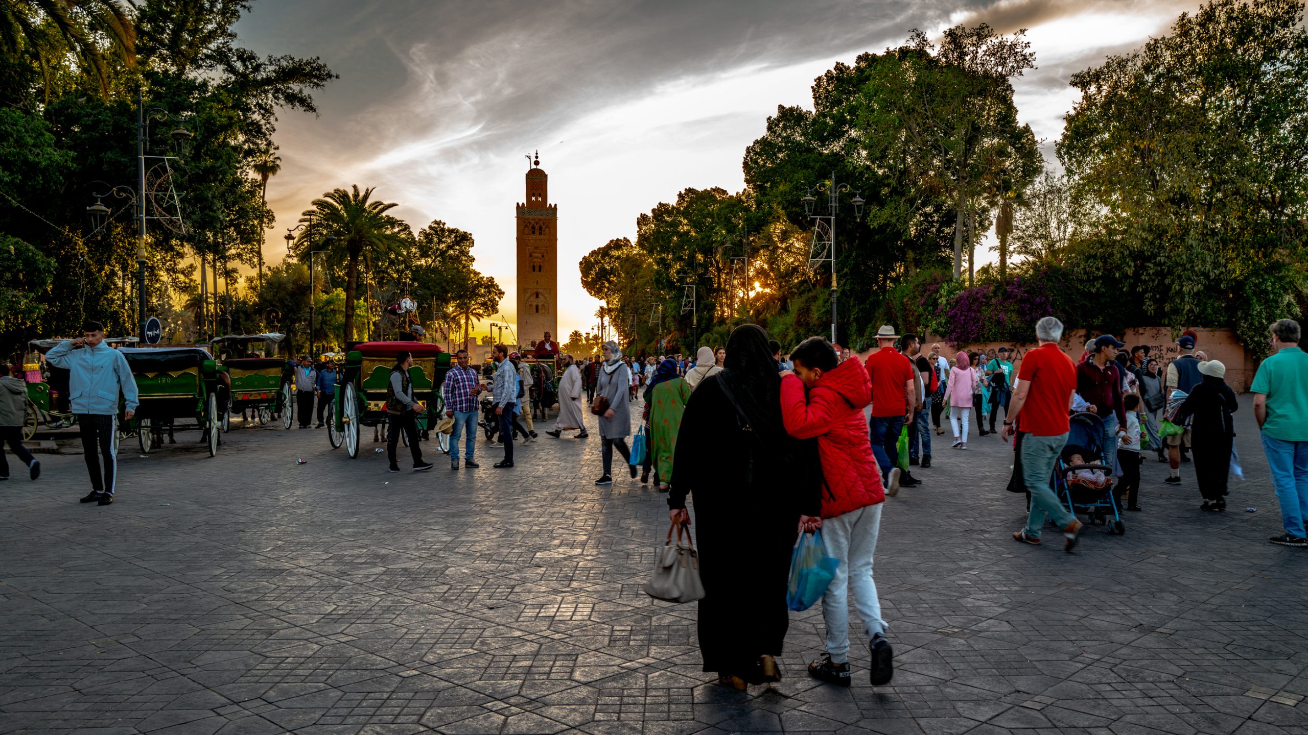 Place Jemaa el-Fna au crépuscule