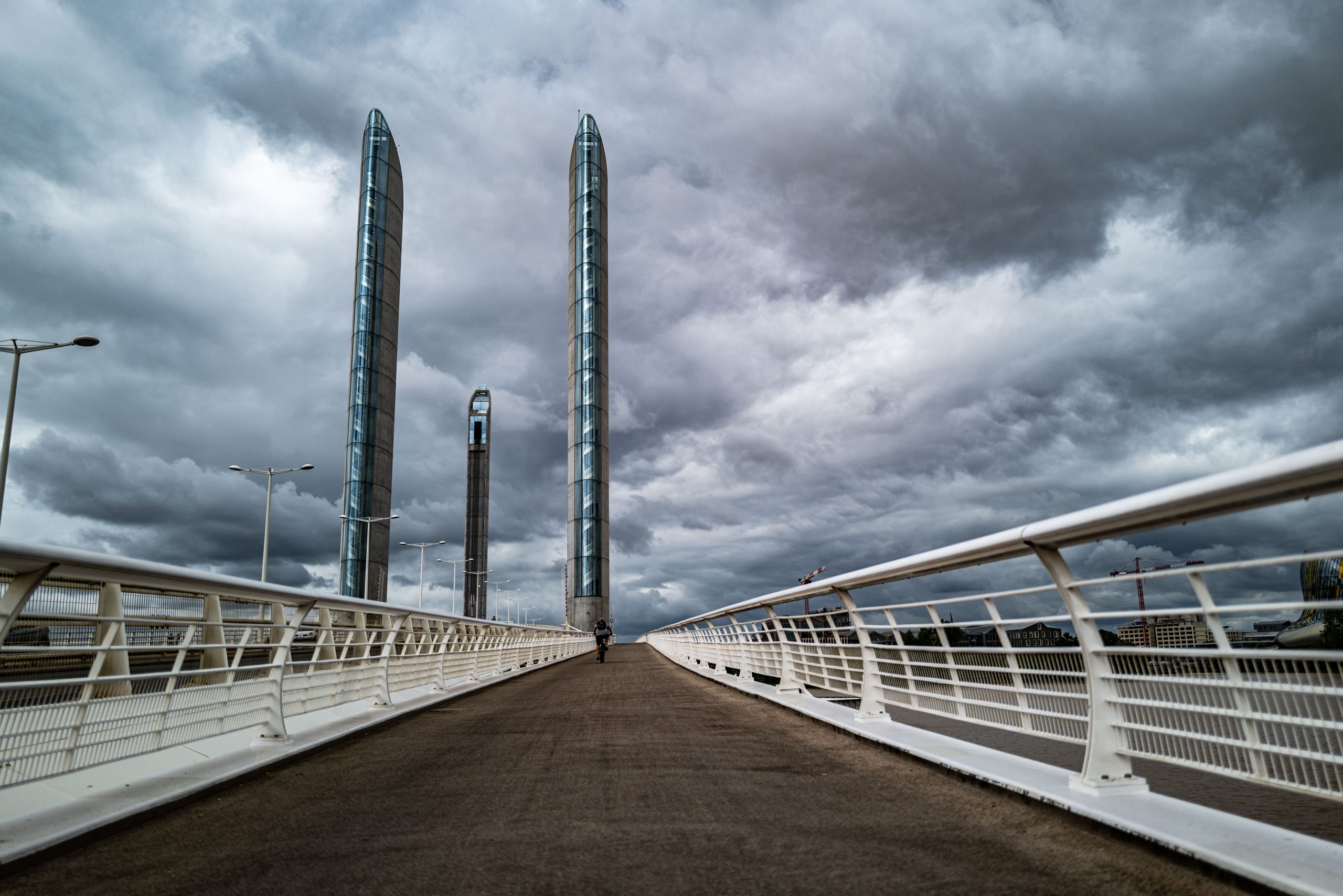 Pont levant Jacques Chaban-Delmas