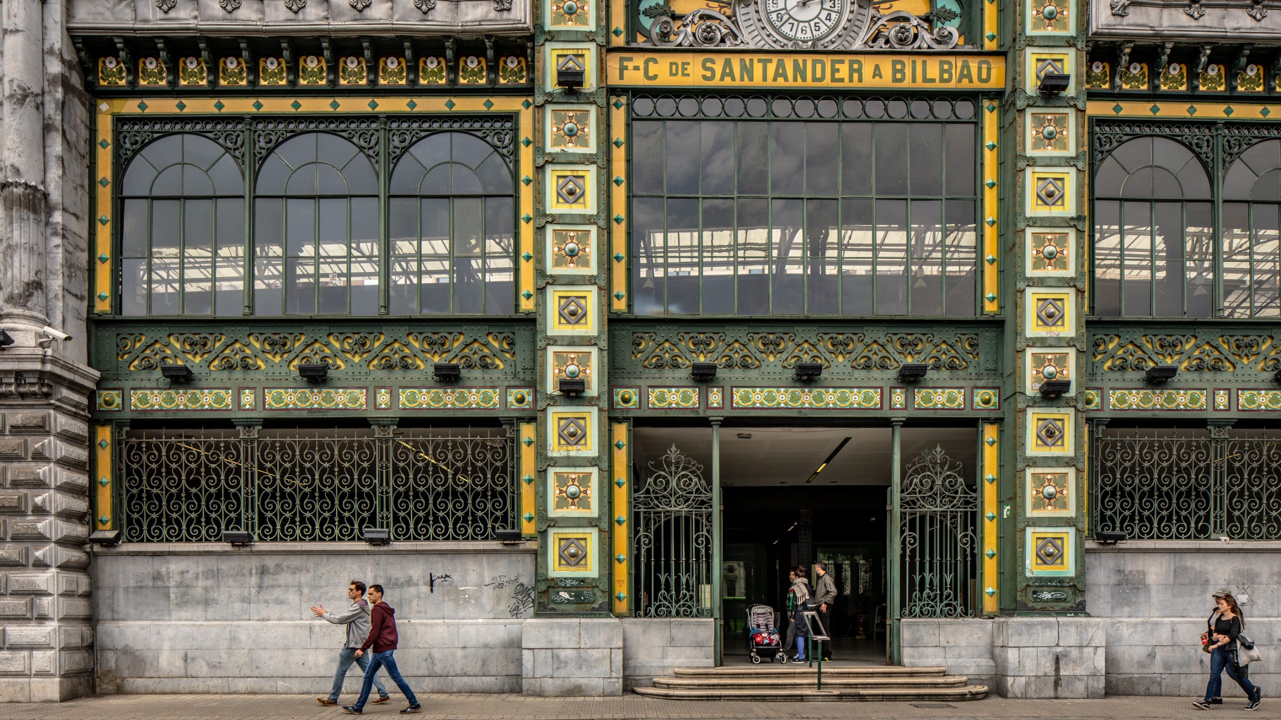 Portail de la Gare Santander-Bilbao