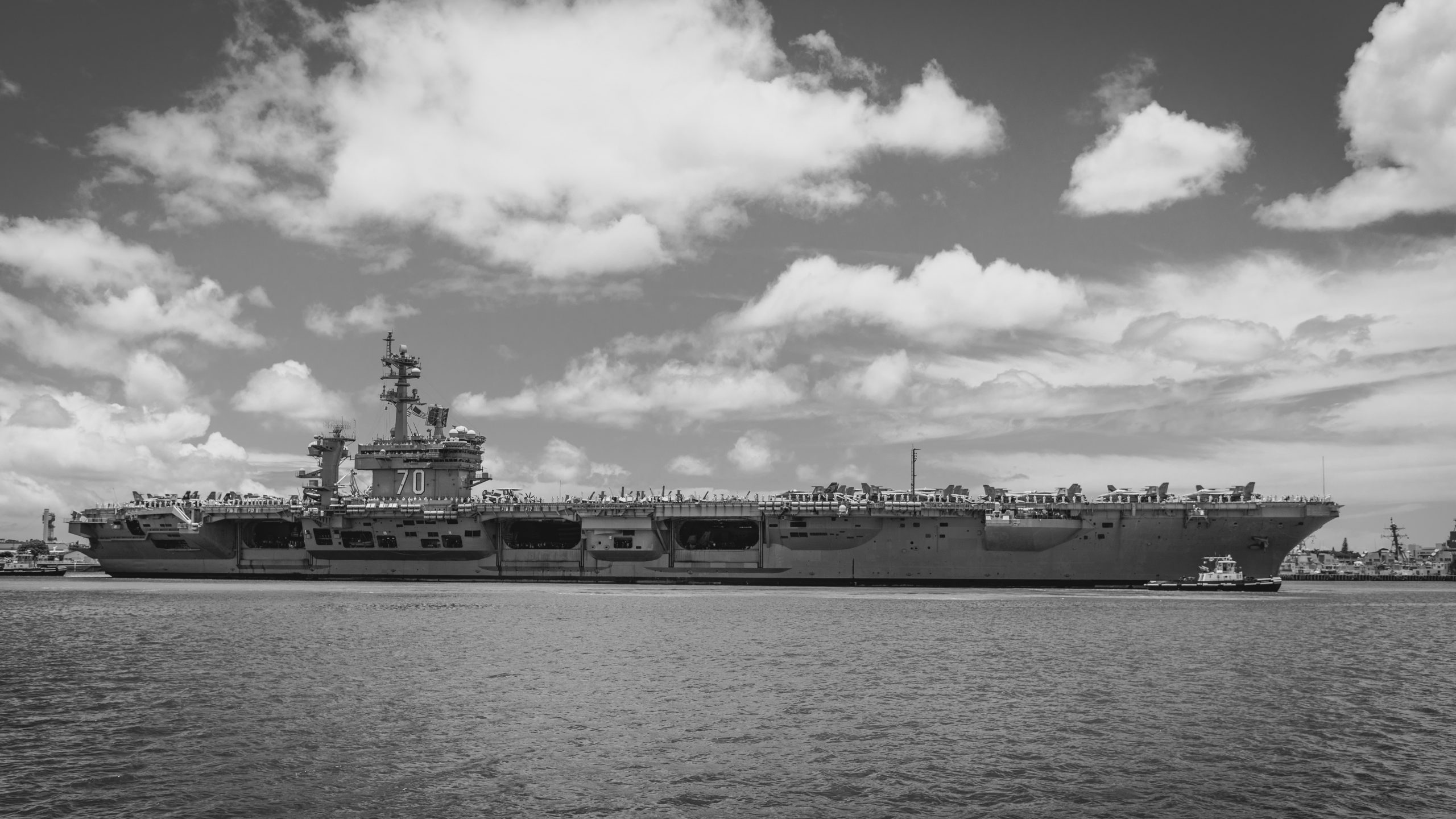 Porte-avions nucléaire USS Carl Vinson