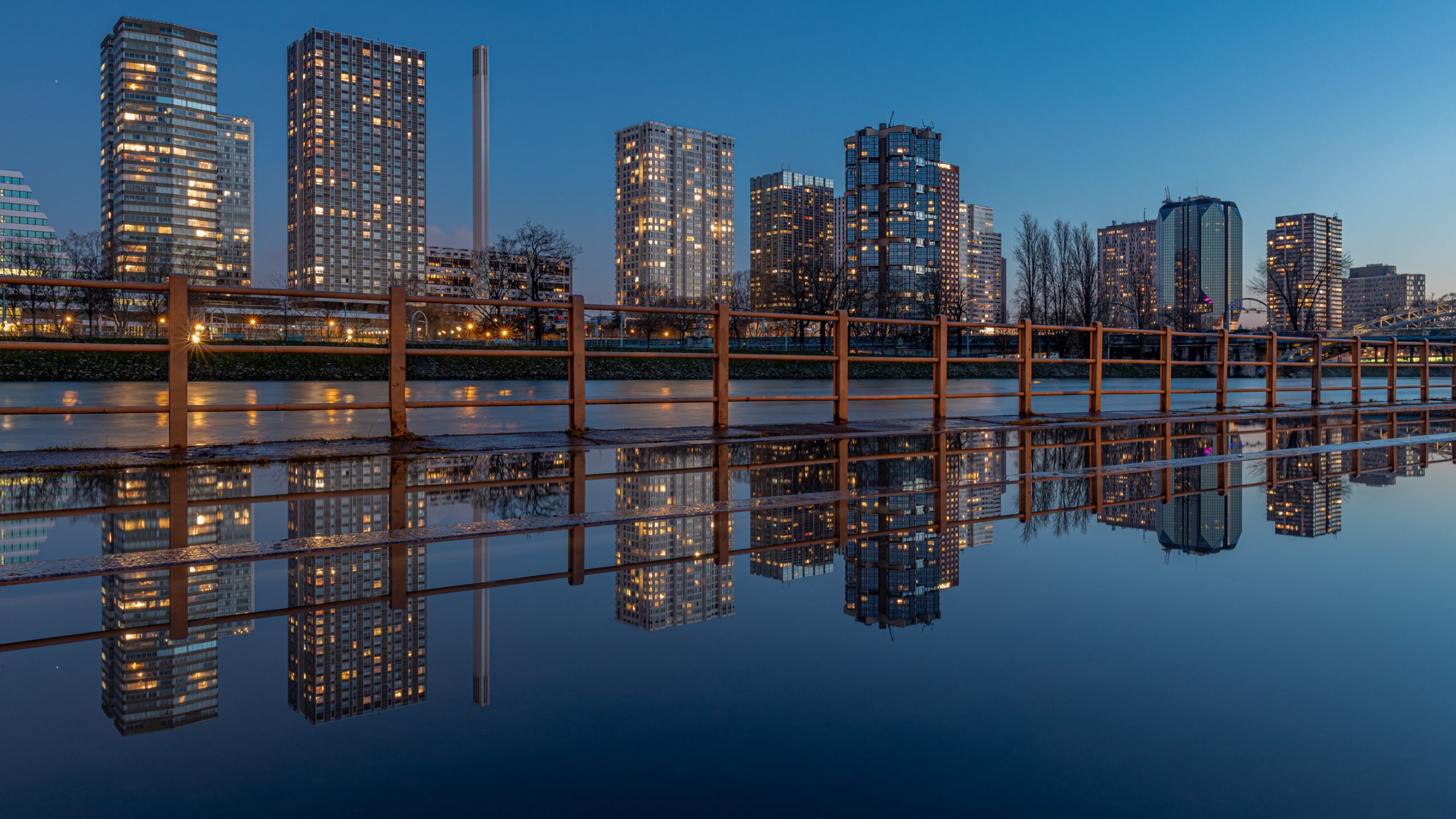 Reflets Front de Seine