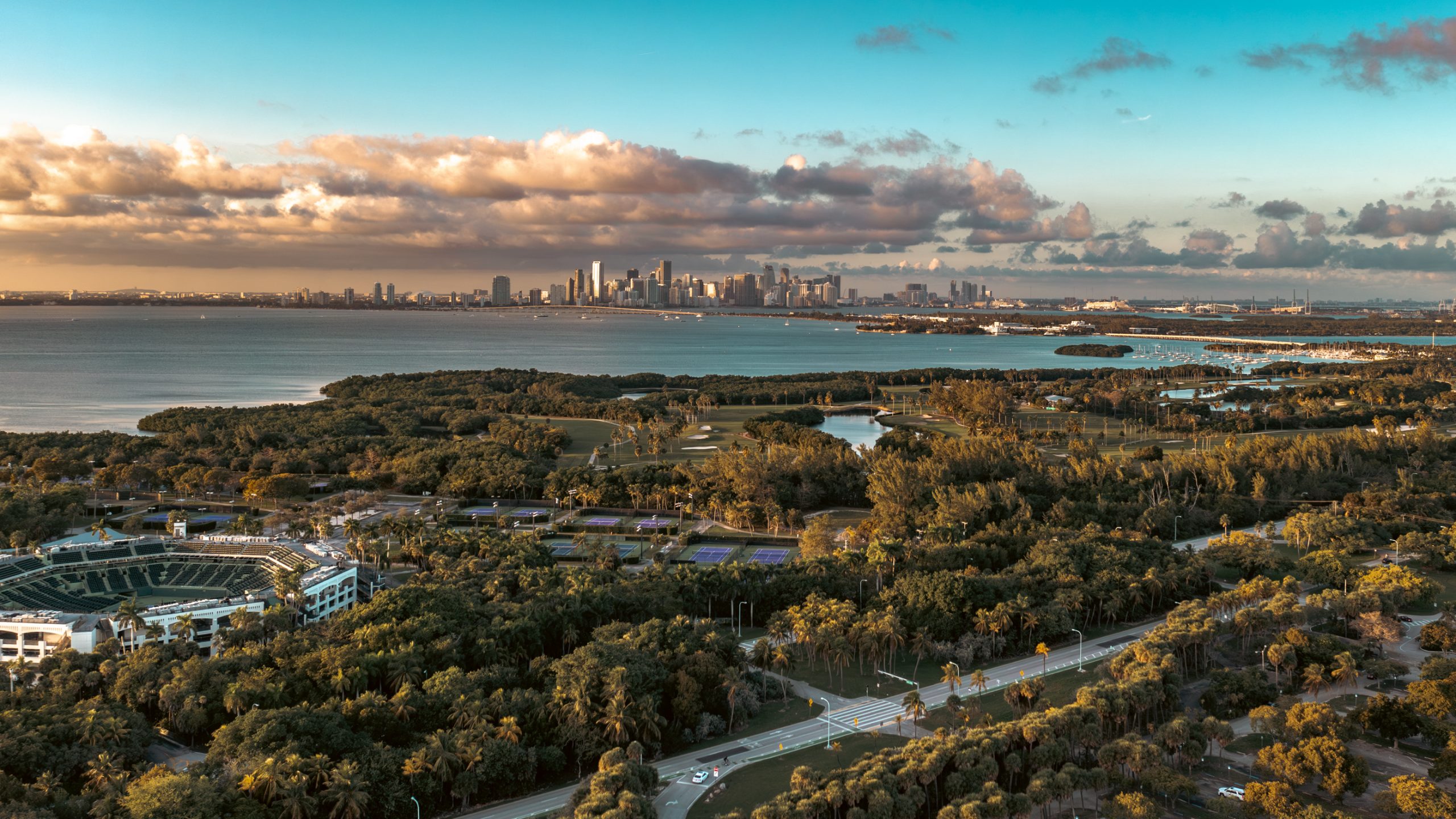 Crandon Park et Skyline de Miami