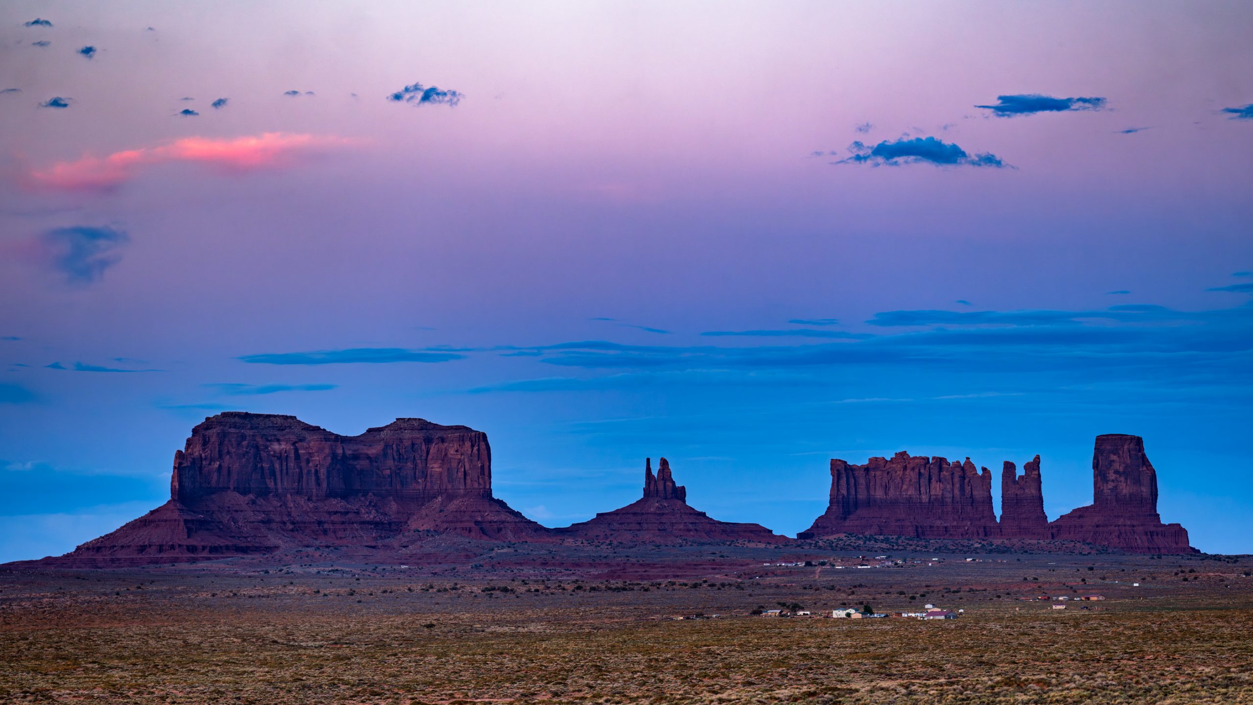 Monument Valley au Crépuscule