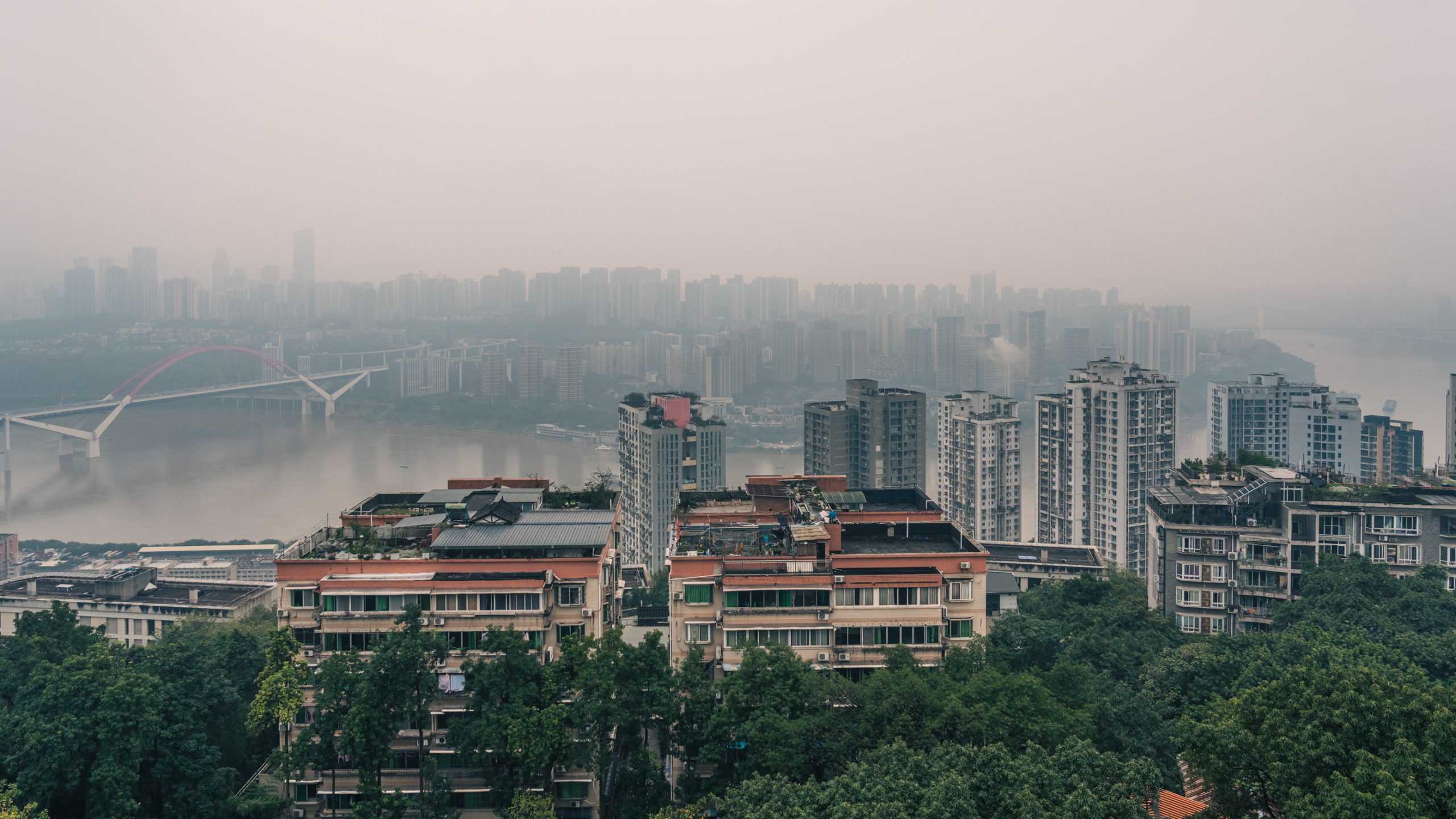 Panorama brumeux de Chongqing