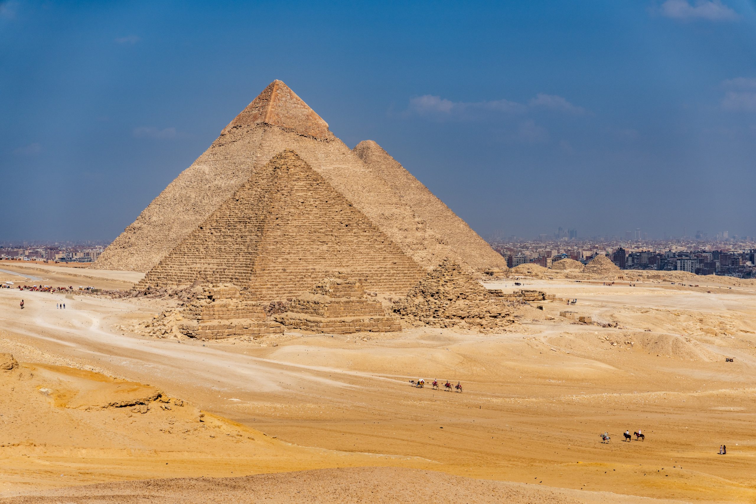 Pyramides de Gizeh et dromadaires