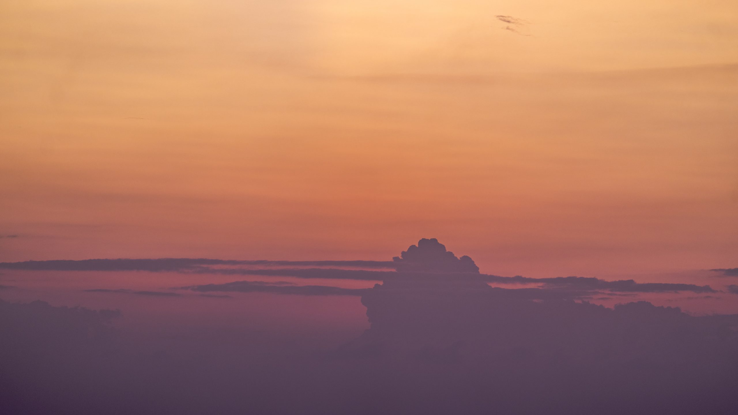 Silhouette de Cumulonimbus Crépusculaire