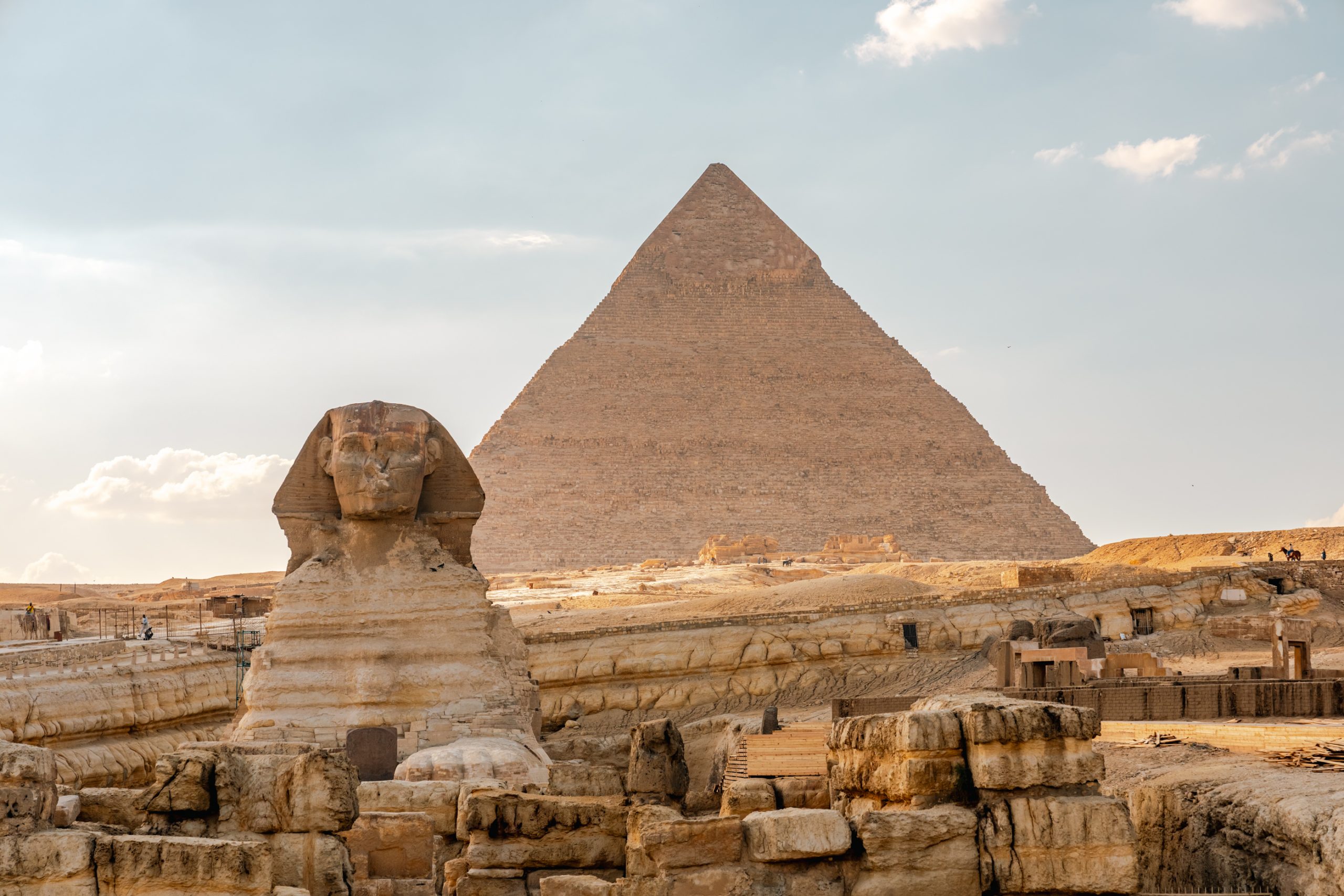 Sphinx de Gizeh face à Khéphren