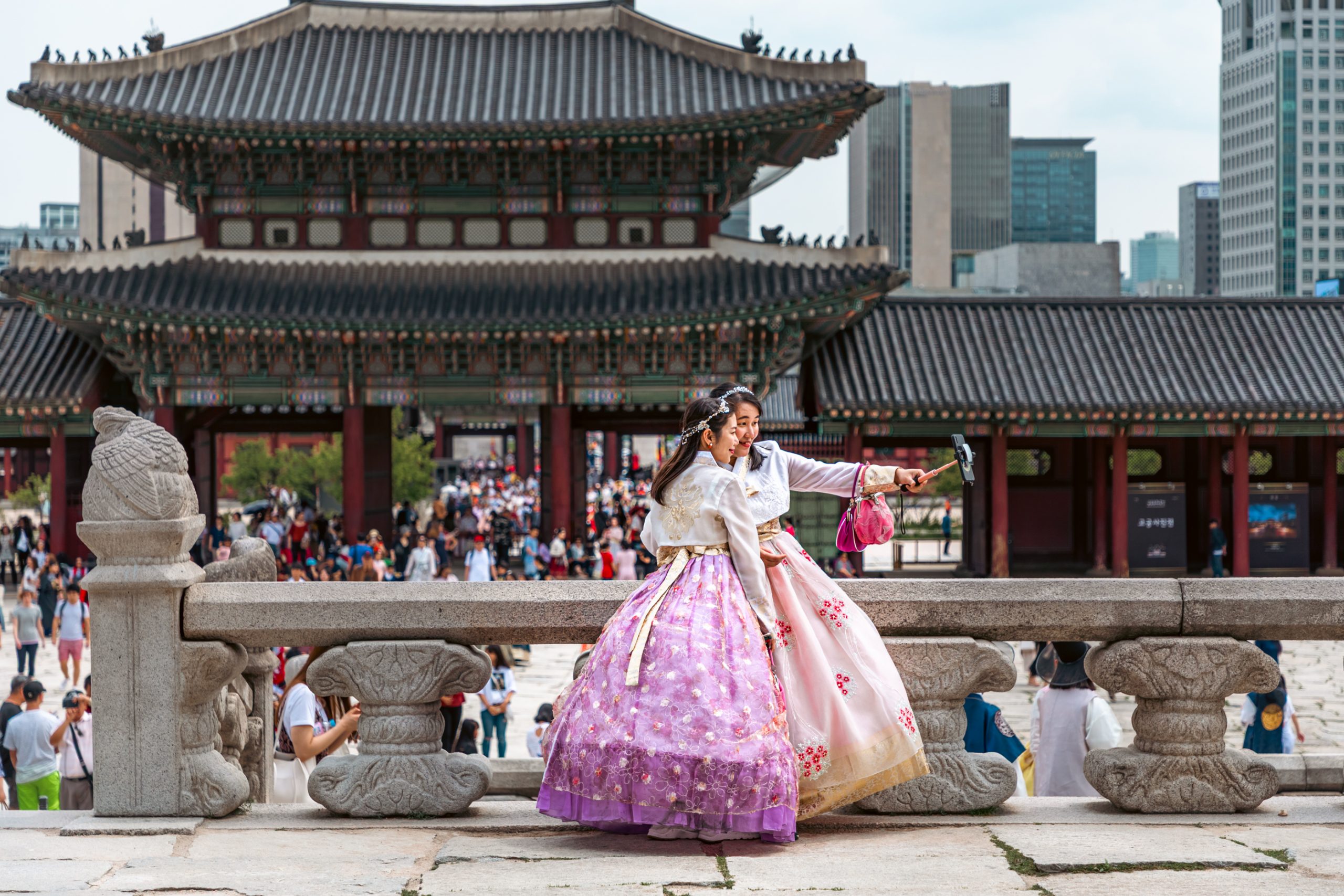 Élégance en hanbok au Palais Gyeongbokgung
