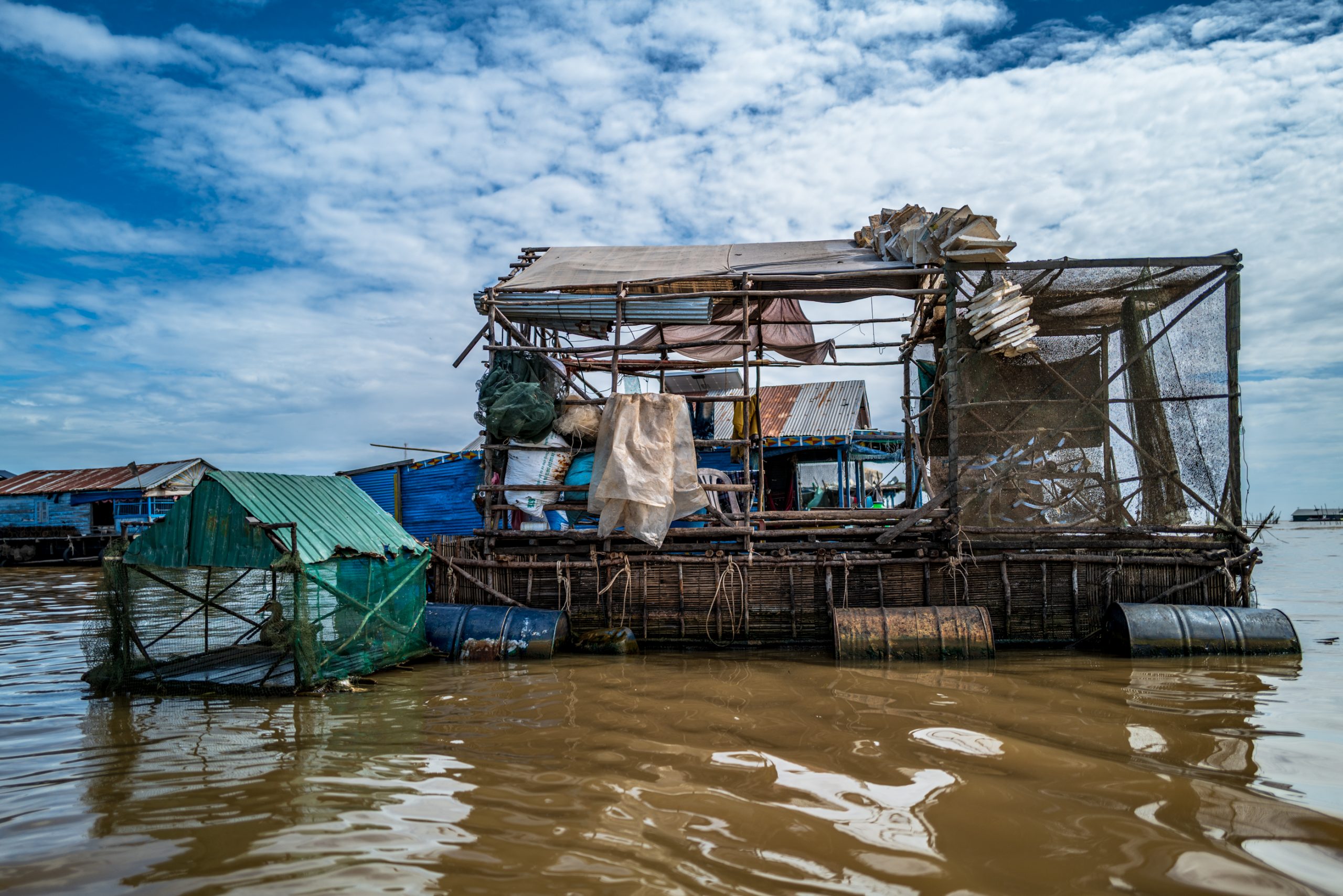 Ferme Piscicole Flottante Tonlé Sap