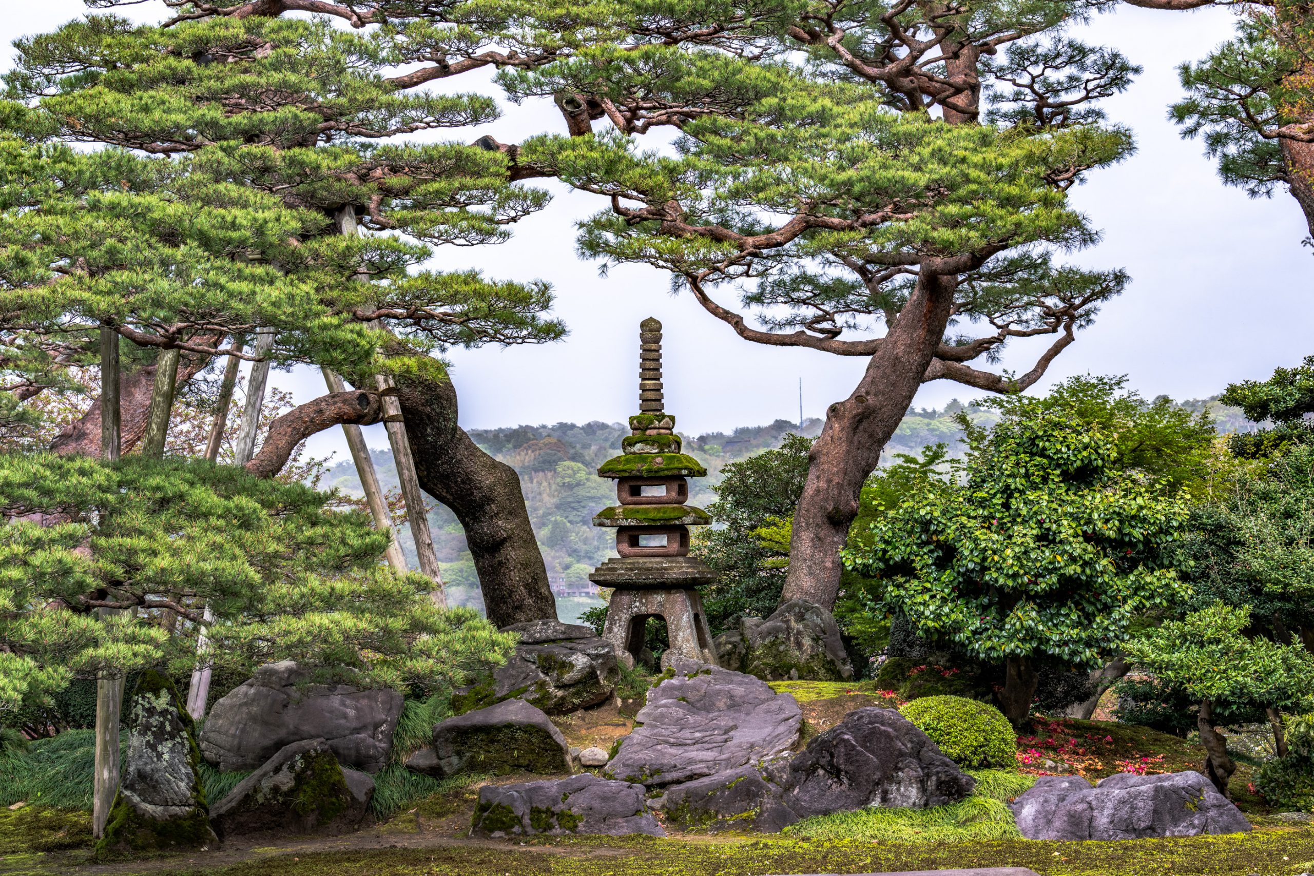 Lanterne en pierre de Kenroku-en