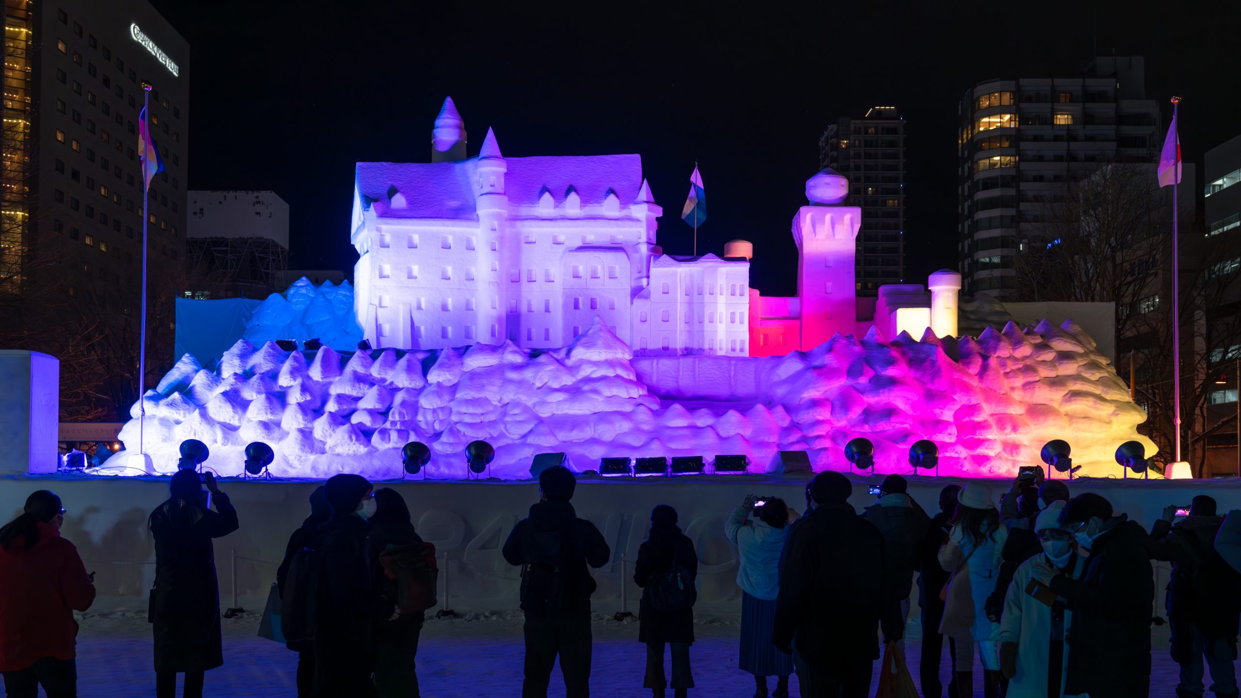 Réplique de Neuschwanstein en neige