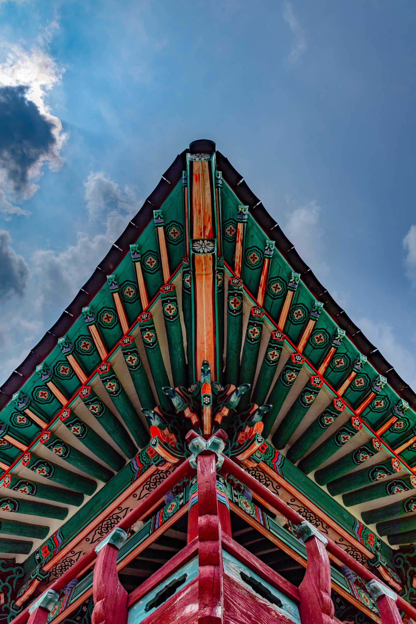 Toit coloré d'un pavillon coréen