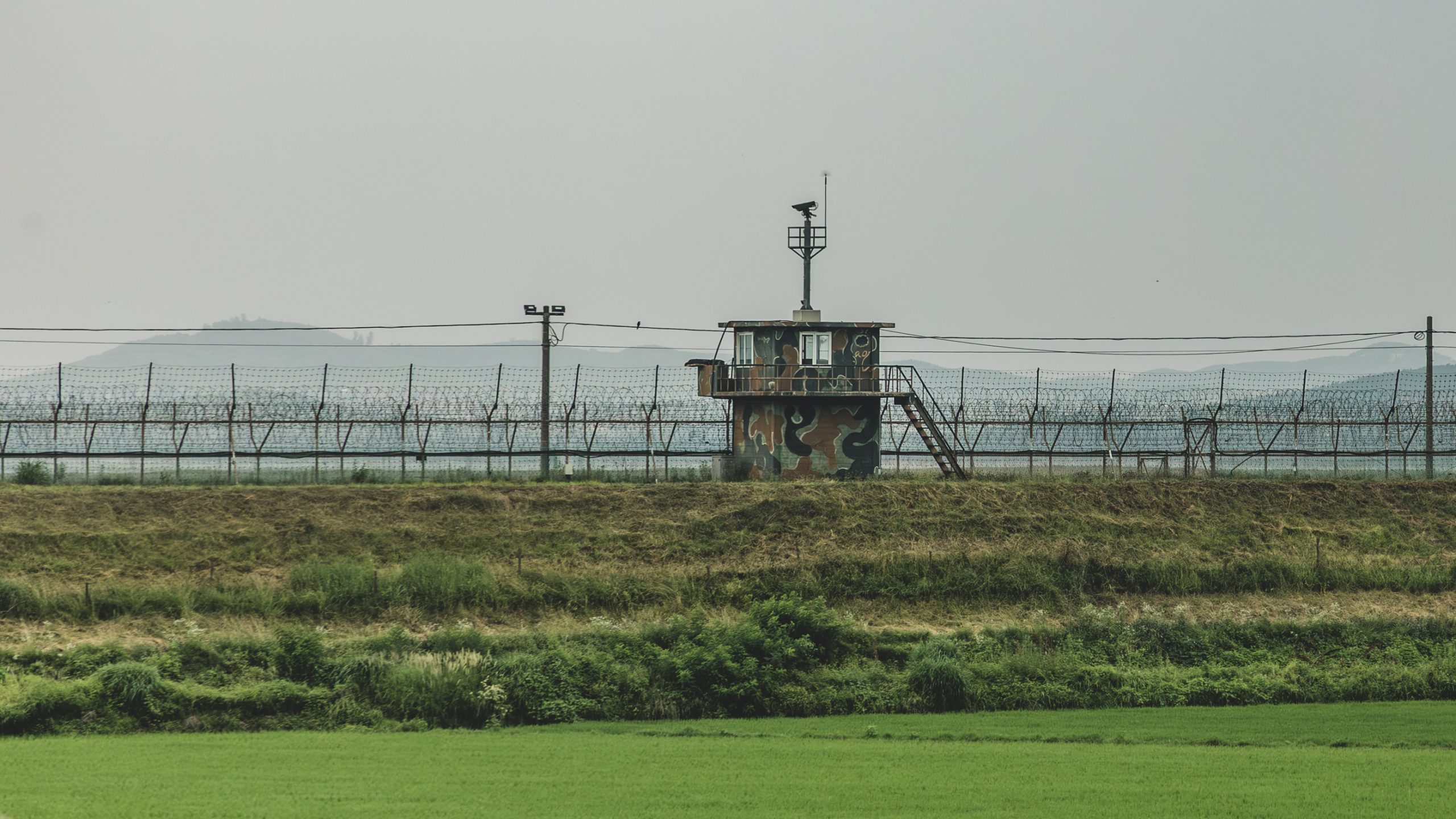 Tour de Garde Militaire Camouflée