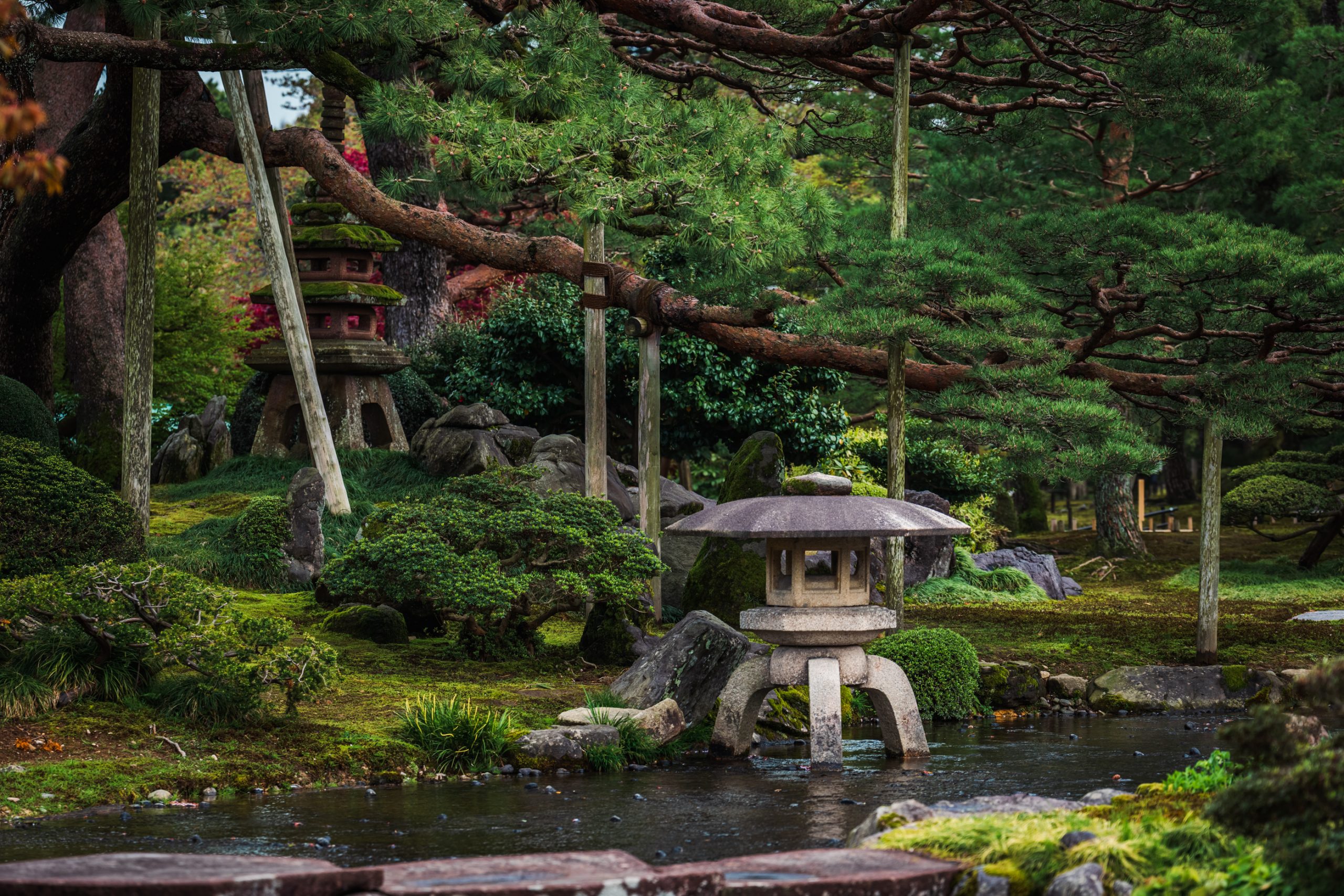Yukimi-dōrō du jardin Kenroku-en