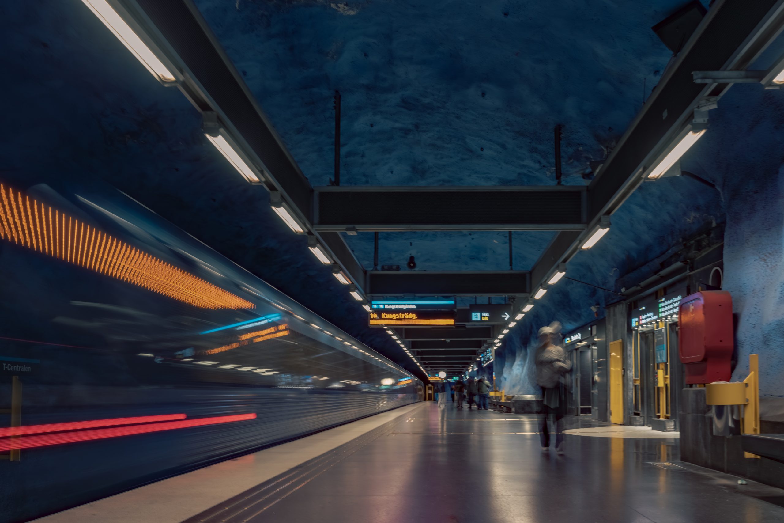 Métro filant à T-Centralen